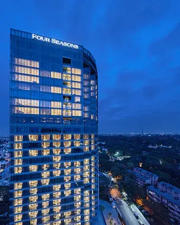 Upscale dining room at Embassy Group Four Seasons Hotel